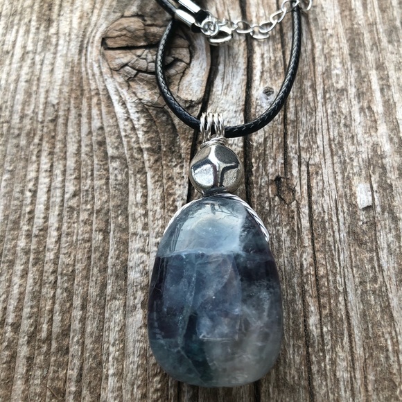 Fluorite for Cleansing the Aura and Protection. - Picture 2 of 10